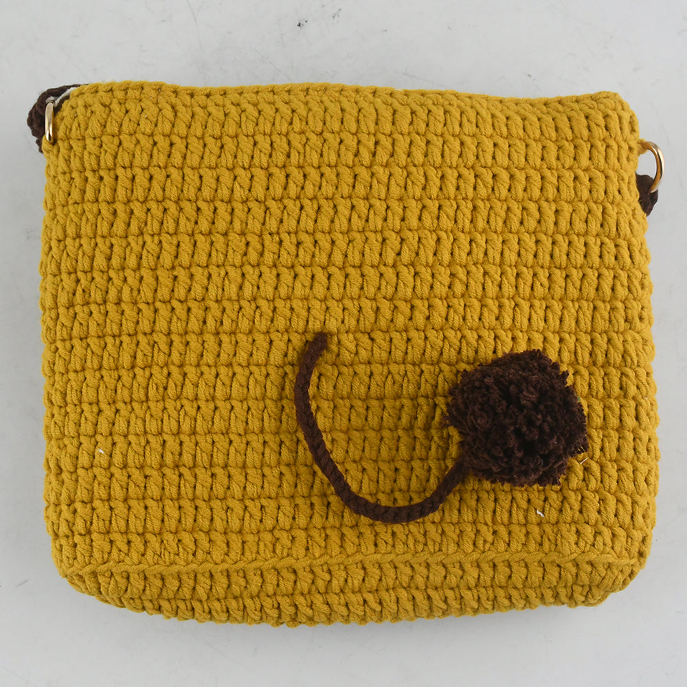 Handmade crochet lion face shoulder bag with a unique and adorable design, featuring yellow, brown, and white colors, lightweight and durable, perfect for animal lovers and creative fashion styles.